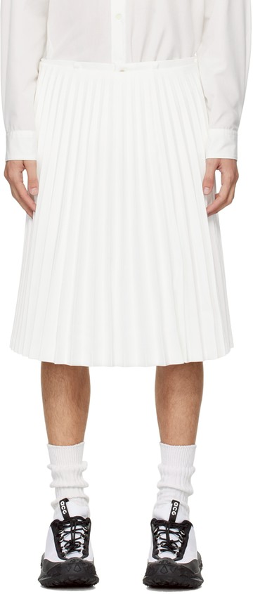 Comme des Garçons Homme Plus 白色压褶短裤