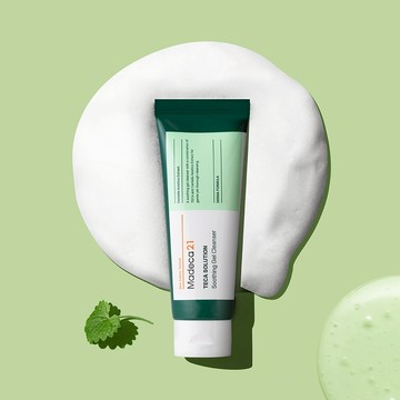 Madeca21 - TECA SOLUTION 舒緩潔面啫喱 100mL / 低過敏性、積雪草提取物,清潔皮脂和廢物毛