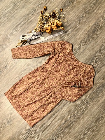 圓領毛料小洋裝