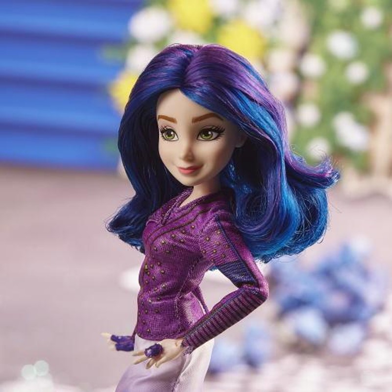 Mal Doll by Hasbro – Descendants 3 – 11