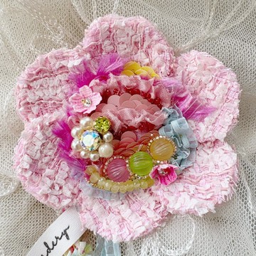 夢幻花朵胸針 No.70　手作饰品　獨一無二