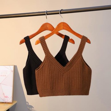 2025新款針織抹胸吊帶雙v性感漏背馬甲寬肩帶防走光毛衣超短背心