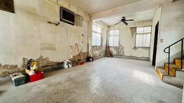 銀行鑑價到位、豐年社區大地坪/大面寬雙車孝親透天｜台中市太平區大源六街