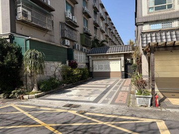 賴賴龍岡國中自有車庫社區別墅｜桃園市平鎮區貿三路