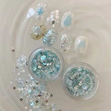 ✨台灣出貨✨MOMO NAIL 小紅書INS藍色短甲熱款 特調美甲素材白星星偏光圈圈