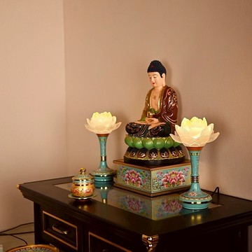 免運 供佛燈 蓮花燈 新款2024水琉璃蓮花燈琺瑯彩供燈LED長明燈合金插電家用一對照明