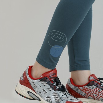 a la sha 圓球抹茶印花內搭褲