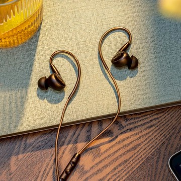 五單元入耳式有線耳機 P50 / EH904