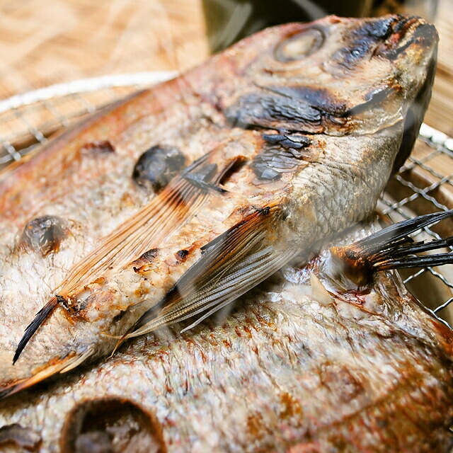 タイ干物　1枚--魚の王様「タイ」の干物です。塩焼きよりも美味いかも!!