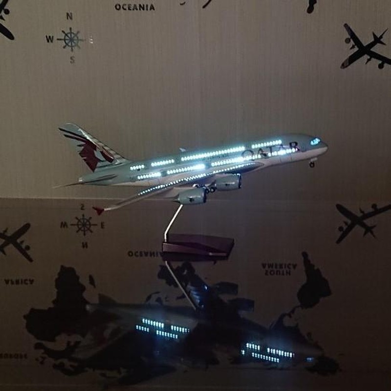 模型飛行機 飛行機 航空機 おもちゃ 模型 カタール A380 LED点灯 1/160 