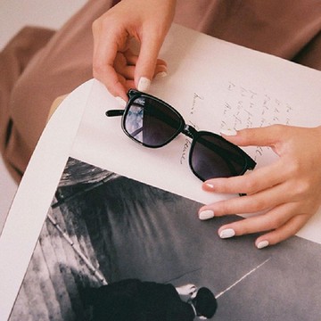 LEFOON＿Wellington Frame 經典威靈頓墨鏡 - 湛藍亮黑