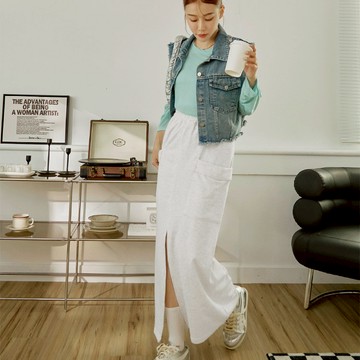 OB嚴選 前開衩反摺口袋直筒長裙 《CA2991》大尺碼/女裝/現貨