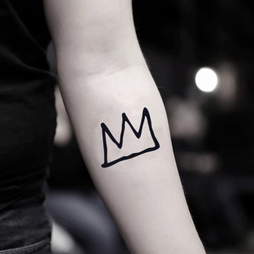 OhMyTat 韓星 K-Pop 王冠 Crown 刺青圖案紋身貼紙 (2 張)