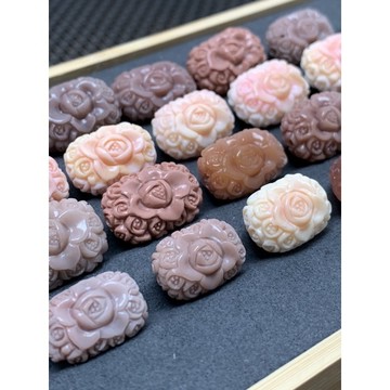 阿拉善彩玉女王杯玫瑰花牌 玫瑰花雕刻精工 阿拉善雙面花