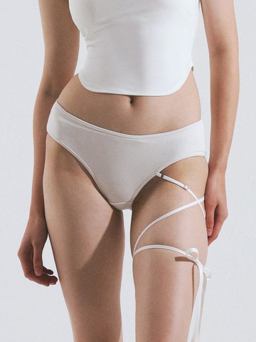 Cross Ribbon Low-rise Adjustable Bikini Panty [Beige]