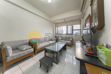 NI推薦★福誠|五甲商圈雙衛浴開窗屋況極佳三面採光｜高雄市鳳山區五甲三路