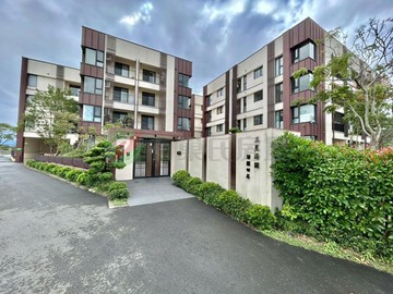 三星稀有山景環繞溫泉大套房平面車位｜宜蘭縣三星鄉中興路二段