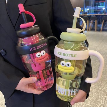 巨無霸冰霸杯 水壺 1300ML大容量水杯 運動水壺 高顏值可愛女生巨無霸水杯 奶茶杯 帶吸管茶漏大容 手持吸管杯