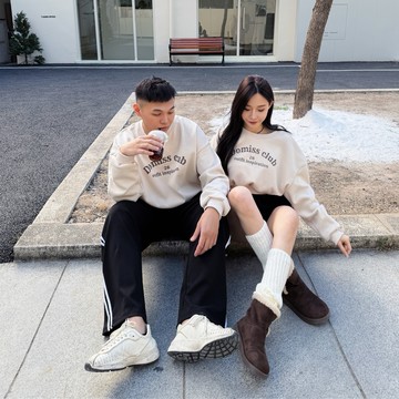 【低調宣告Domiss Club情侶裝】自訂款-寶寶絨棉印花圓領大學Tee (現+預)厚磅保暖衛衣 情侶款