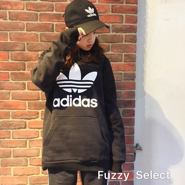 【逢甲 FUZZY】Adidas Originals 三葉草 寬版 帽Tee 黑 oversize CW1246