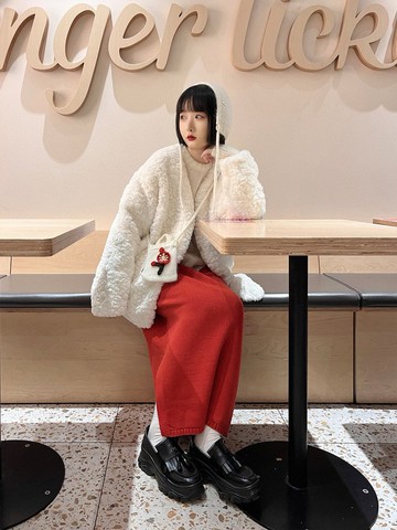 目目玉原創設計毛絨絨冬季羊捲毛兔子刺繡新中式白色保暖棉衣外套