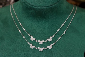18K白金鑽石項鍊,鑽石蝴蝶項鍊