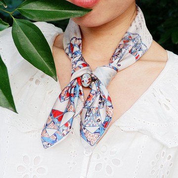 【精美禮盒】客製化禮物文藝復古絲巾連絲巾扣禮物盒/方巾