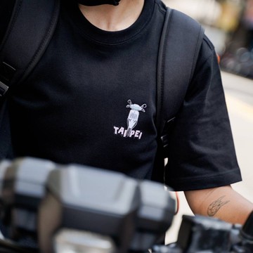 【NBA Store限定發售】NBA 在地ICON 短袖上衣 摩托車 黑