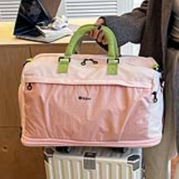 可拆卸萬向輪旅行箱包，大容量、輕便、時尚便攜，用於差旅出行、摺疊收納。