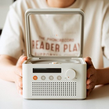 R200 CD player 內建喇叭 便攜式 藍芽收發 (白色/米咖/蘋果綠)