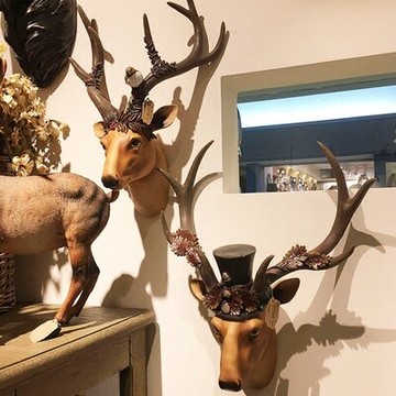 做舊鹿頭壁掛壁飾北歐簡約墻飾店鋪裝飾樹脂壁飾1入