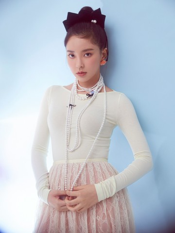 No. 8 Top