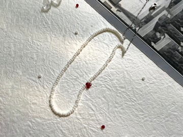 Found.Myth 黛安娜的笑容鎖骨鏈 天然紅石榴石 奶油波璃珠 手工製