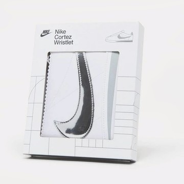 獅子座生日禮物【NIKE耐吉】 ICON CORTEZ 白色手腕包 (N1011980110OS /HQ6916110) 經典阿甘鞋 零錢包小包手拿包錢包仿皮革證件包 悠遊卡包 情侶禮物 情侶包包