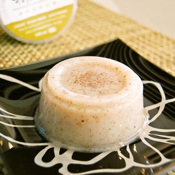 黑木耳鮮奶凍│奶素甜品、美味Q彈