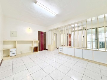 前鎮高中捷運站★五甲生活圈免整理公寓｜高雄市鳳山區漁南街