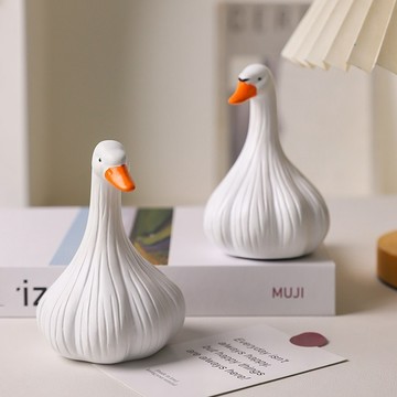 無用良品 蒜了鴨 情緒擺件 解壓擺件 桌面裝飾 辦公室搞笑禮物 治癒擺件 創意桌上小物 稳定情绪送禮