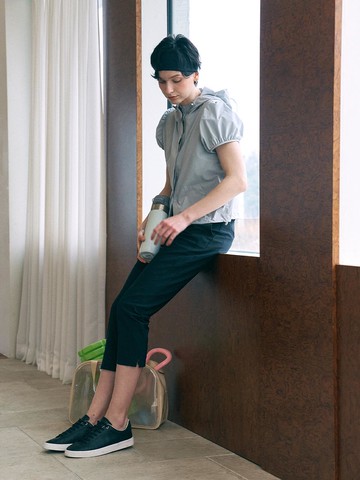 Elastic Waist Cropped Slacks [Black]