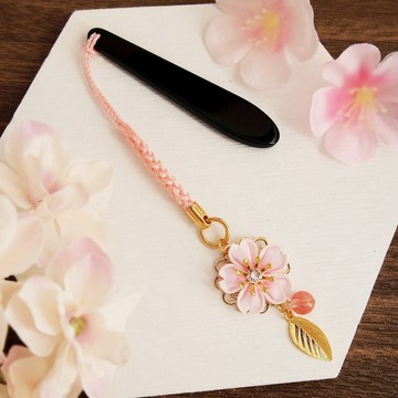 櫻花繫繩飾品 ~花的宴會~ （つまみ細工*訂製生產）