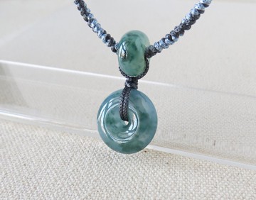 本命年【歲歲平安】冰藍紫飄花平安扣翡翠絲光編織項鍊SA45開運