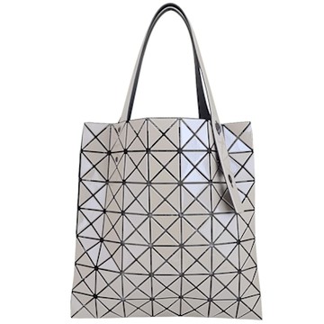 ISSEY MIYAKE 三宅一生 BAOBAO 珍珠米灰色三角格7x7肩背/手提包