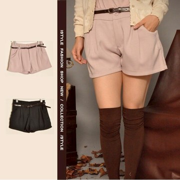 現貨出清不退不換，慎選-韓版雙口袋打褶西裝短褲(不含腰帶)  【99-17-1539】 ibella
