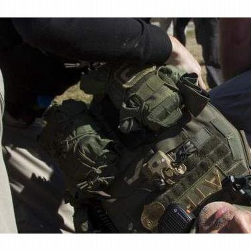 SUREFIRE HL1-A-TN ヘルメットライト 白・青・IRビーコン | LINE SUREFIRE HL1-A-TN ヘルメットライト 白・青・IRビーコン | LINE