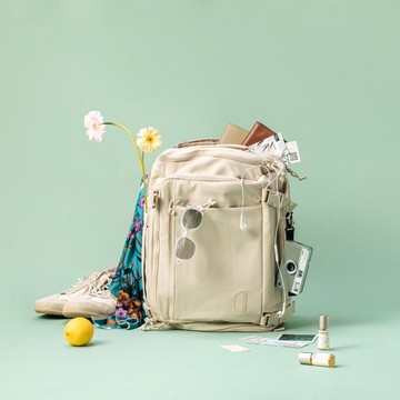 【預購】旅人休閒擴充後背包 38 L 黑色