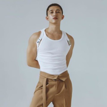 2022夏季新款時尚潮流純色小眾設計感緊身雙層環繞性感休閑背心男