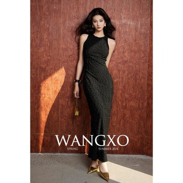 WANGXO丨定制彈力亮絲流蘇方格丨圓領削肩修身顯瘦氣質收腰連衣裙