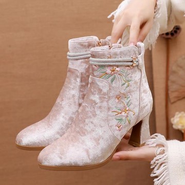 2025秋季新款刺繡花鞋民族風女鞋配旗袍短靴女短筒靴復古風中國風