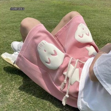 2號倉庫 夏季男短褲 大尺碼冰絲短褲 夏日多巴胺穿搭短褲男夏季美式潮牌寬鬆休閒運動籃球大碼五分褲子