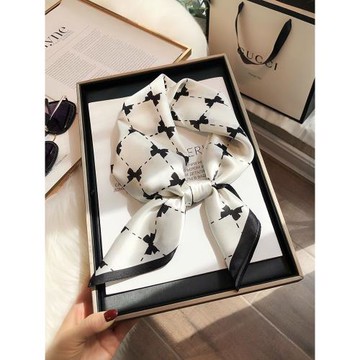 黑白色100%真絲絲巾女2025新款中方巾秋冬款百搭100%桑蠶絲小領巾