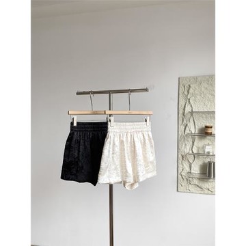 2025年夏季新款肌理感百搭寬松休閑短褲高腰顯瘦松緊腰闊腿褲女潮